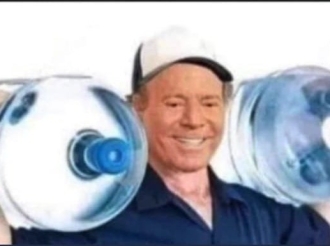 Julio Viene Con Agua